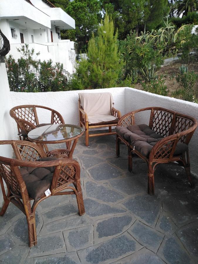 Rebekka'S Guest House Elani Siviri Exterior photo